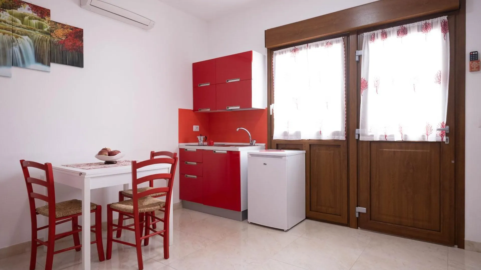 Appartamento Rosso Alghero 0*,  Italy